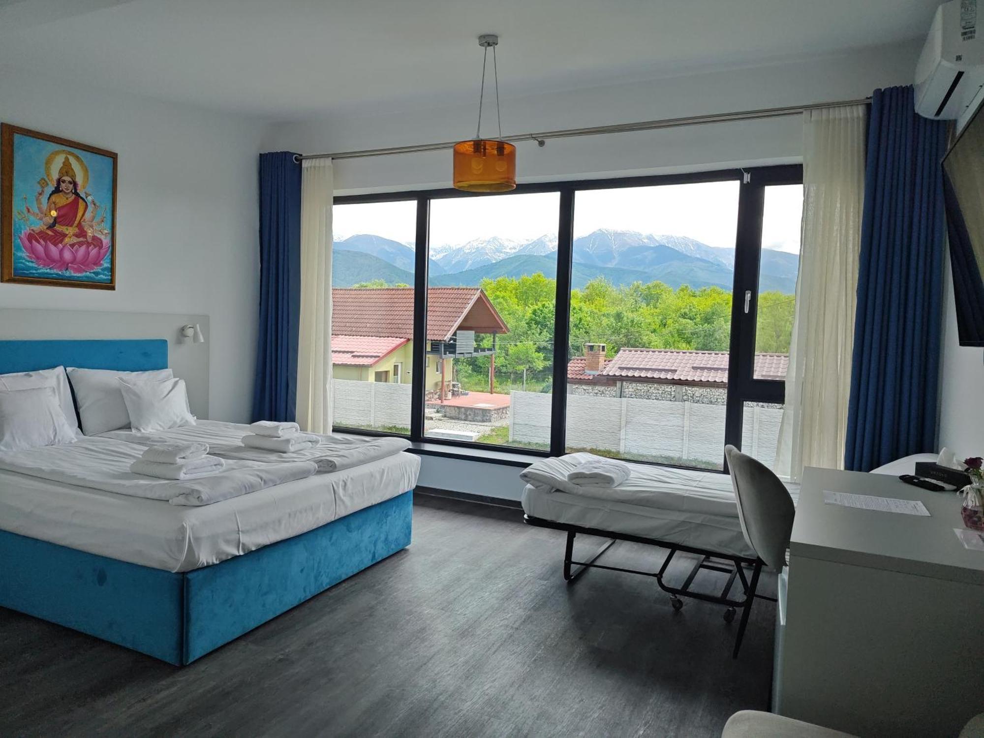 Jai Giridhari Villa Felek Kültér fotó
